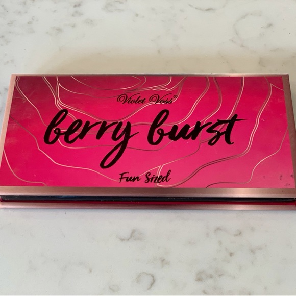 Violet Voss Berry Burst Palette - Picture 2 of 3